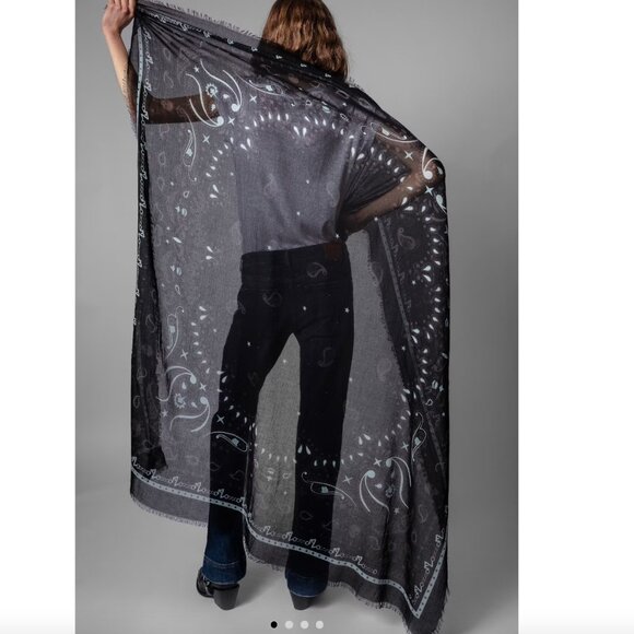 Delta Scarf from Zadig&Volatire - Picture 1 of 11